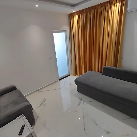 Zeka Ξενοδοχείο 3*