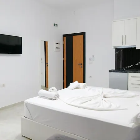 Zeka Hotel 3*