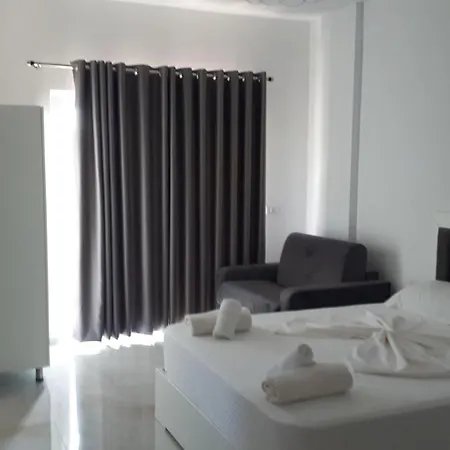 Hotel Zeka 3*