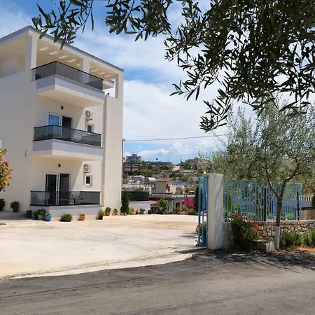 Zeka Hotel 3*