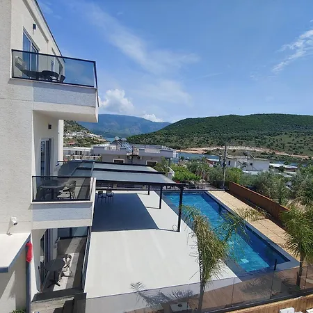 Zeka Hotel 3*
