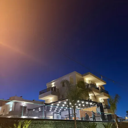 Zeka Hotel Ksamil